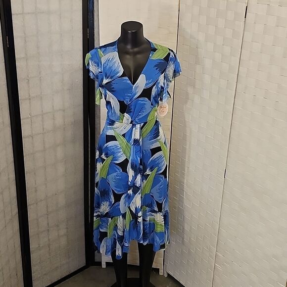 BRAND NEW HARLON & ROSE FLORAL PRINT SHORT SLEEVE DRESS - Picture 4 of 15